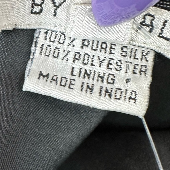 Vintage Diamond Gold and Black Sequin Silk Top - Picture 6 of 8